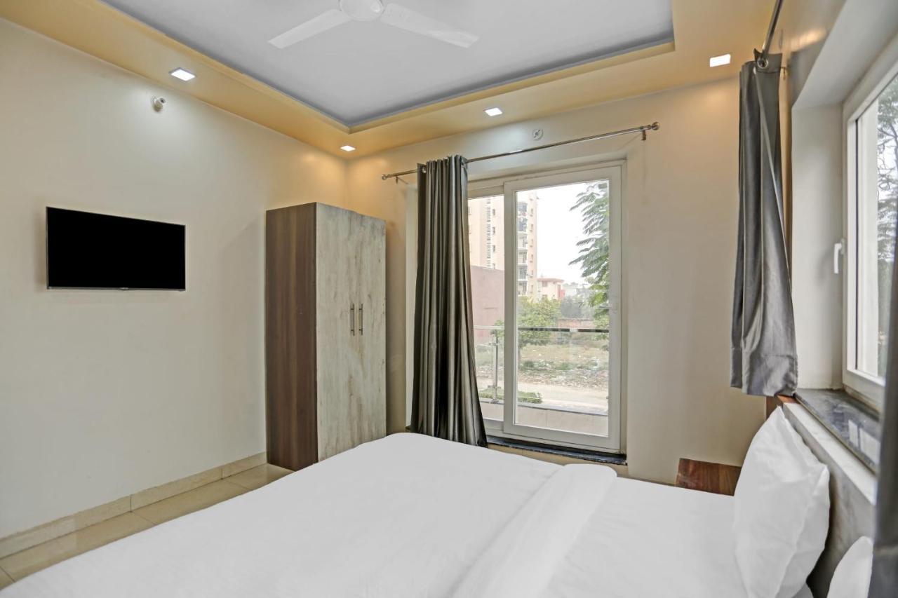 Hotel O Expo View Near Pvr Ansal Plaza Greater Noida Exterior photo