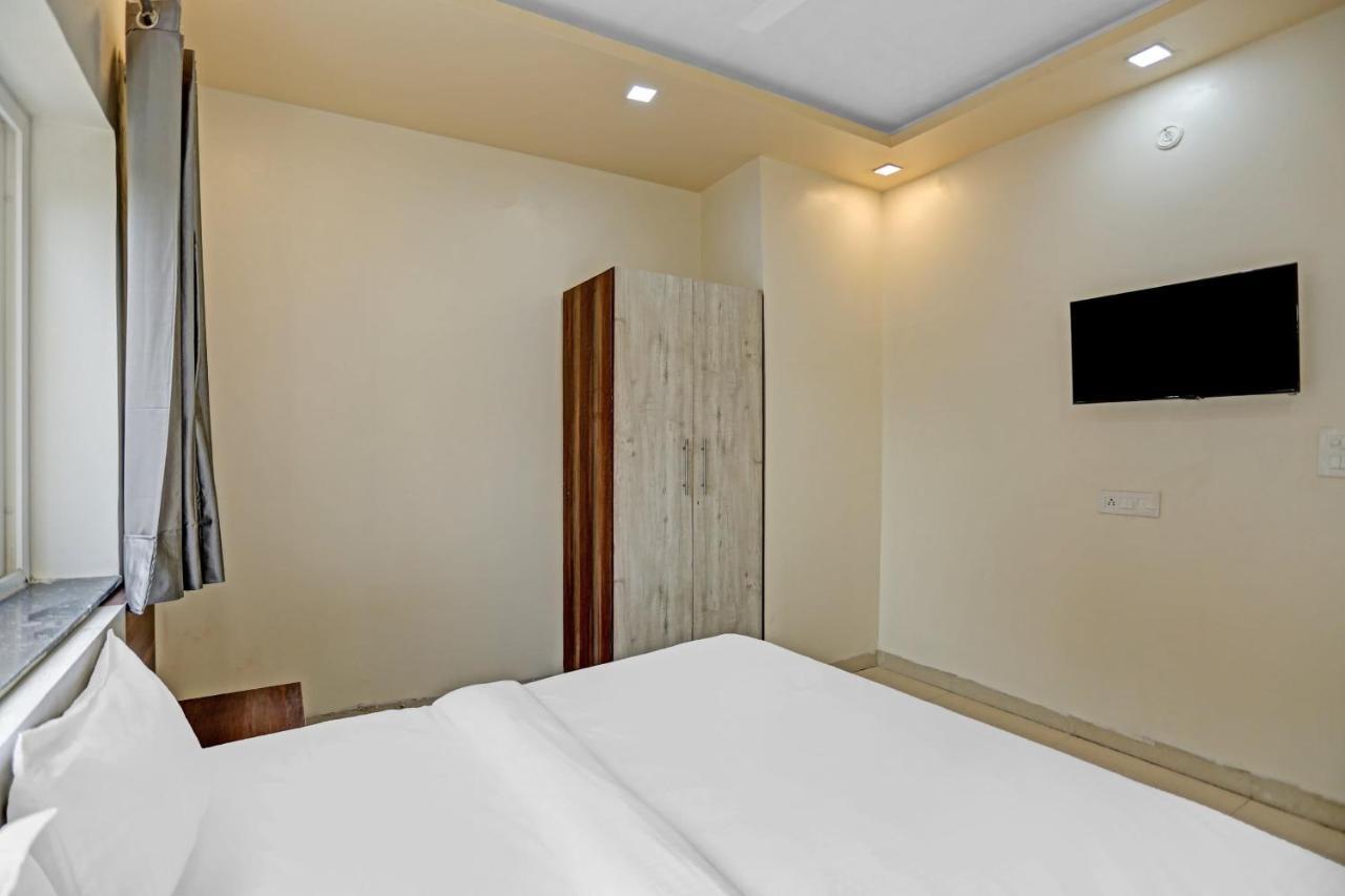 Hotel O Expo View Near Pvr Ansal Plaza Greater Noida Exterior photo