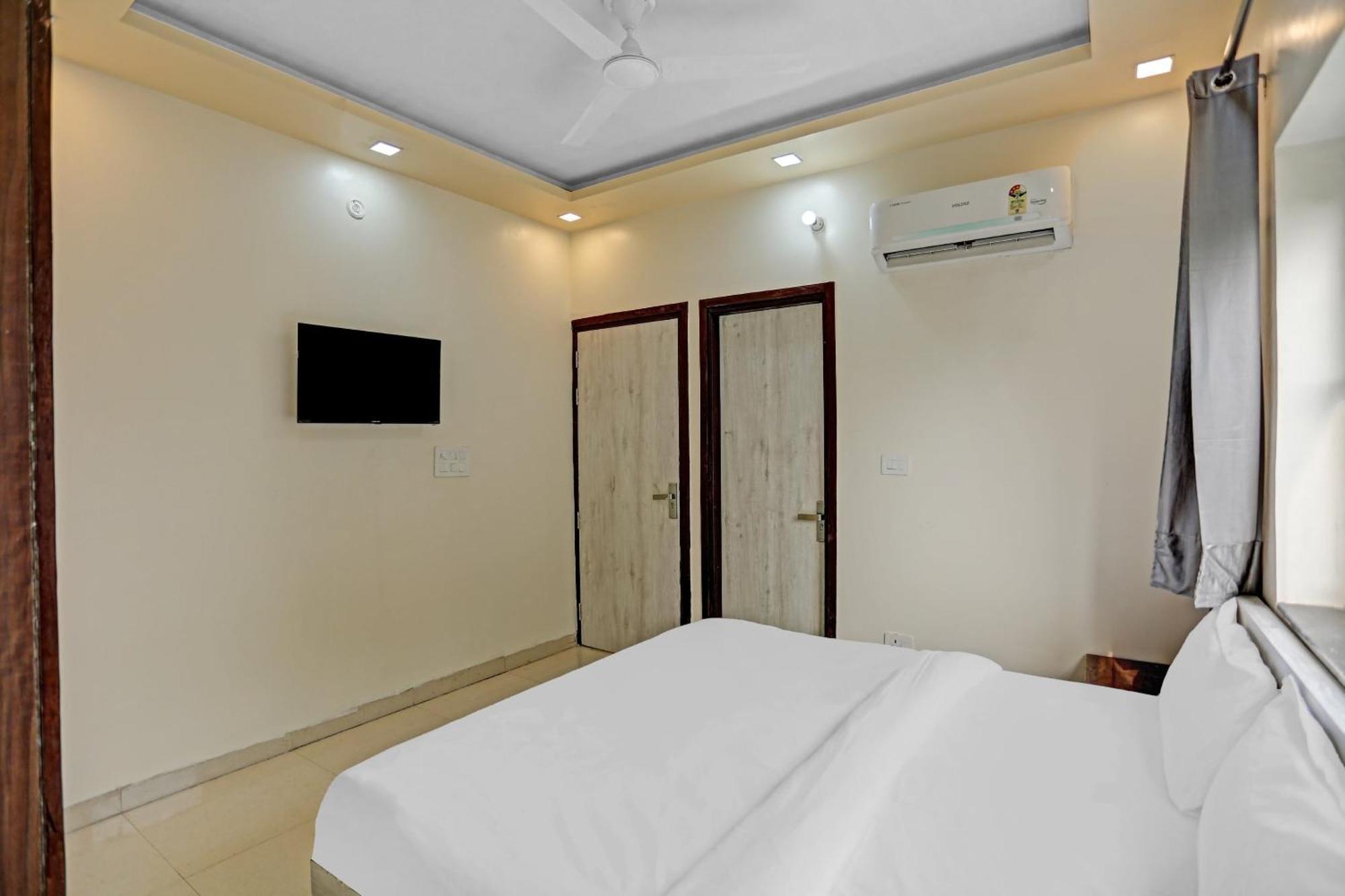 Hotel O Expo View Near Pvr Ansal Plaza Greater Noida Exterior photo