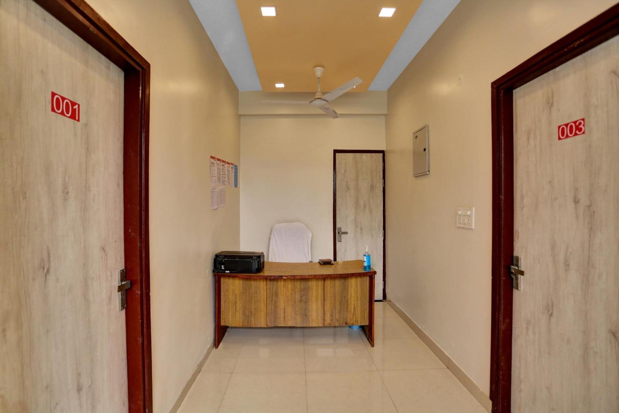 Hotel O Expo View Near Pvr Ansal Plaza Greater Noida Exterior photo